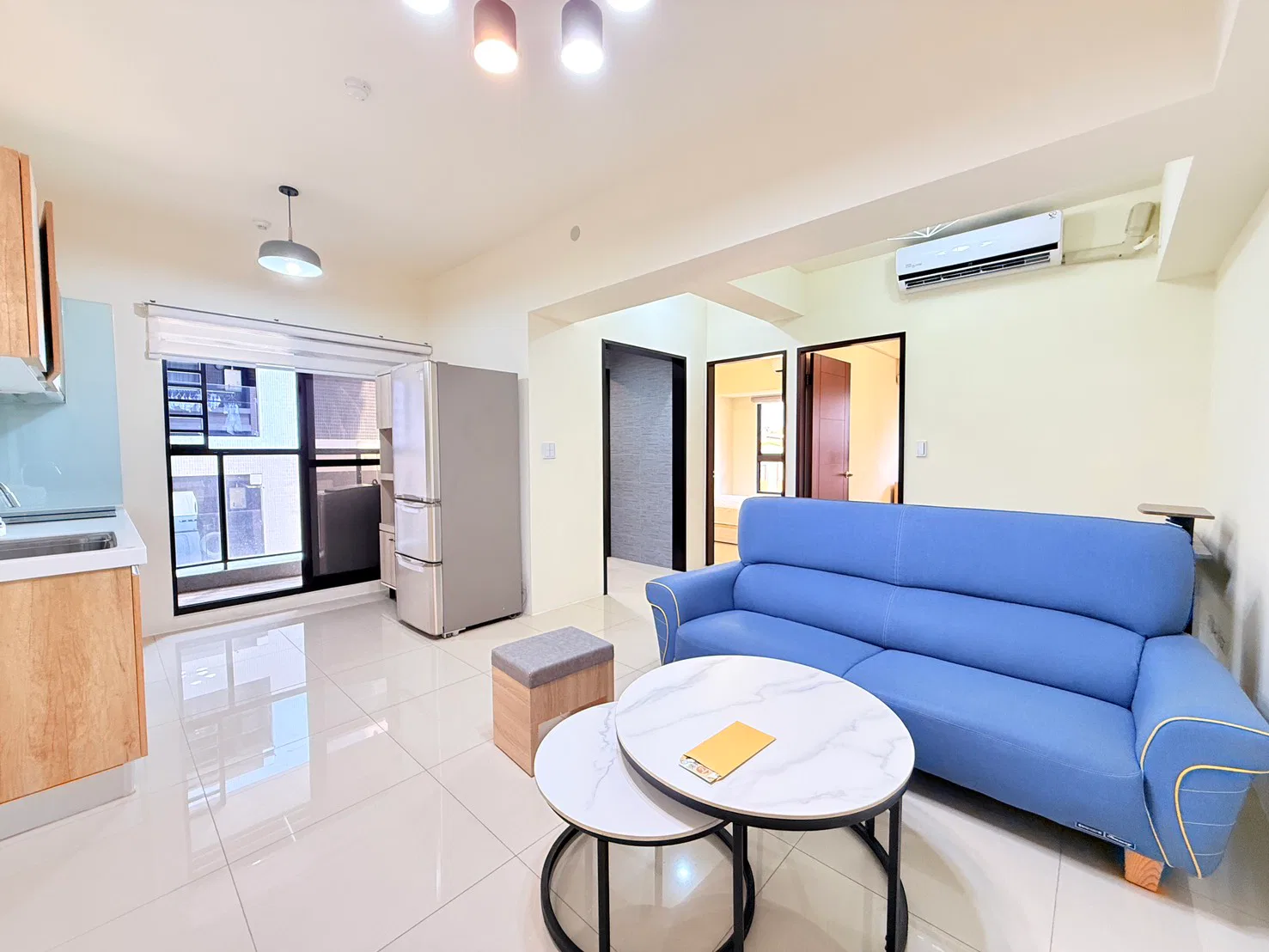 棋琴文心苑大樓.高醫商圈兩房平車